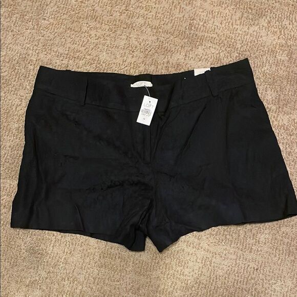 LOFT Pants - LOFT Black High Waist Structured Shorts